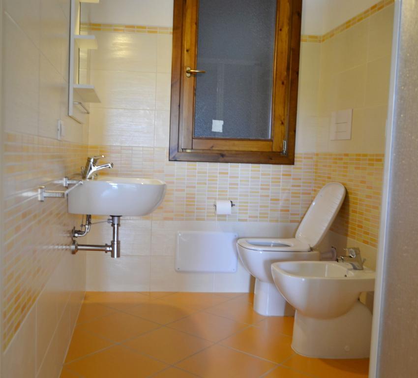 Gf Apartments La Vigna Badesi Værelse billede